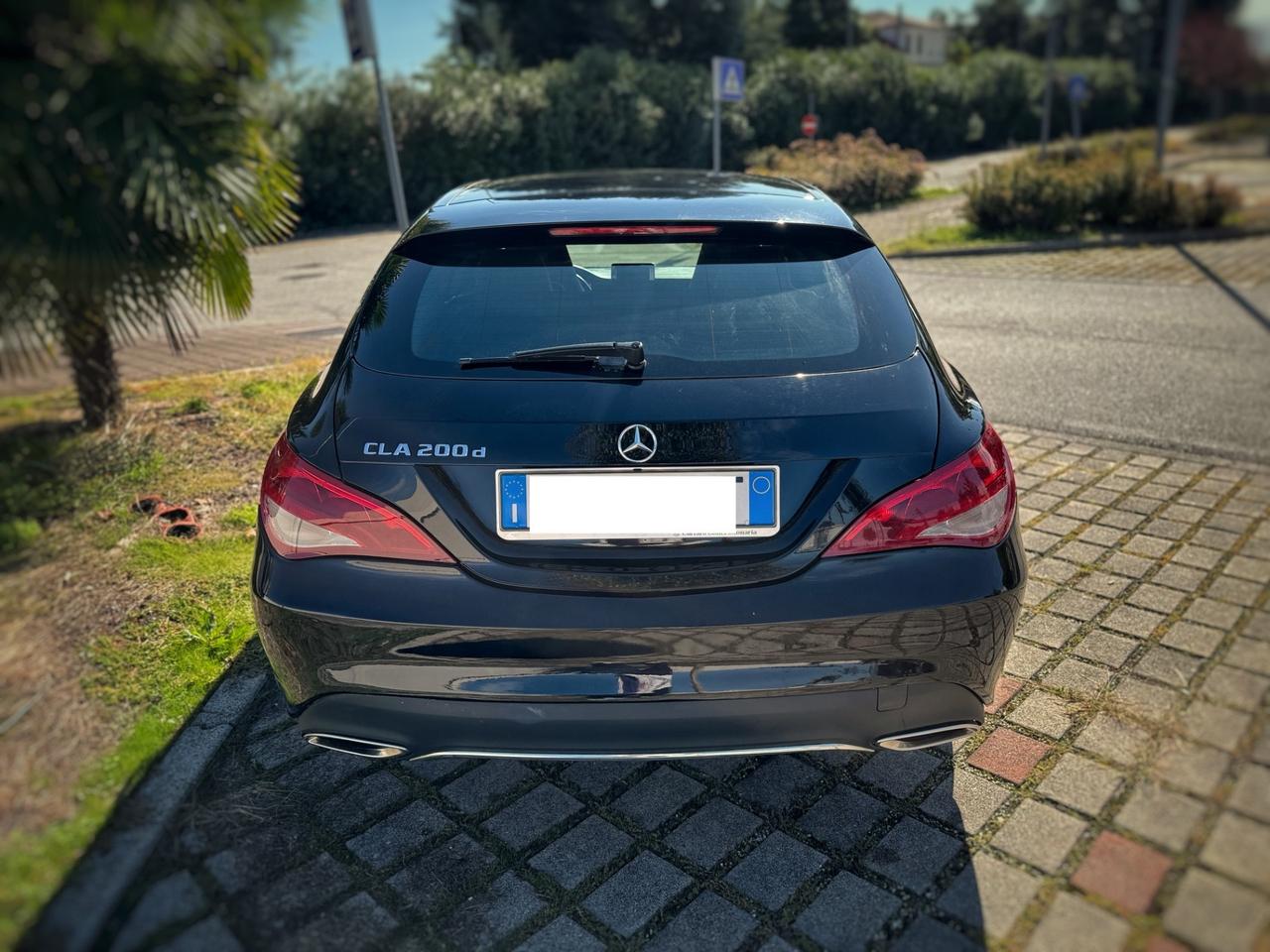Mercedes-benz CLA 200 d Automatic Business