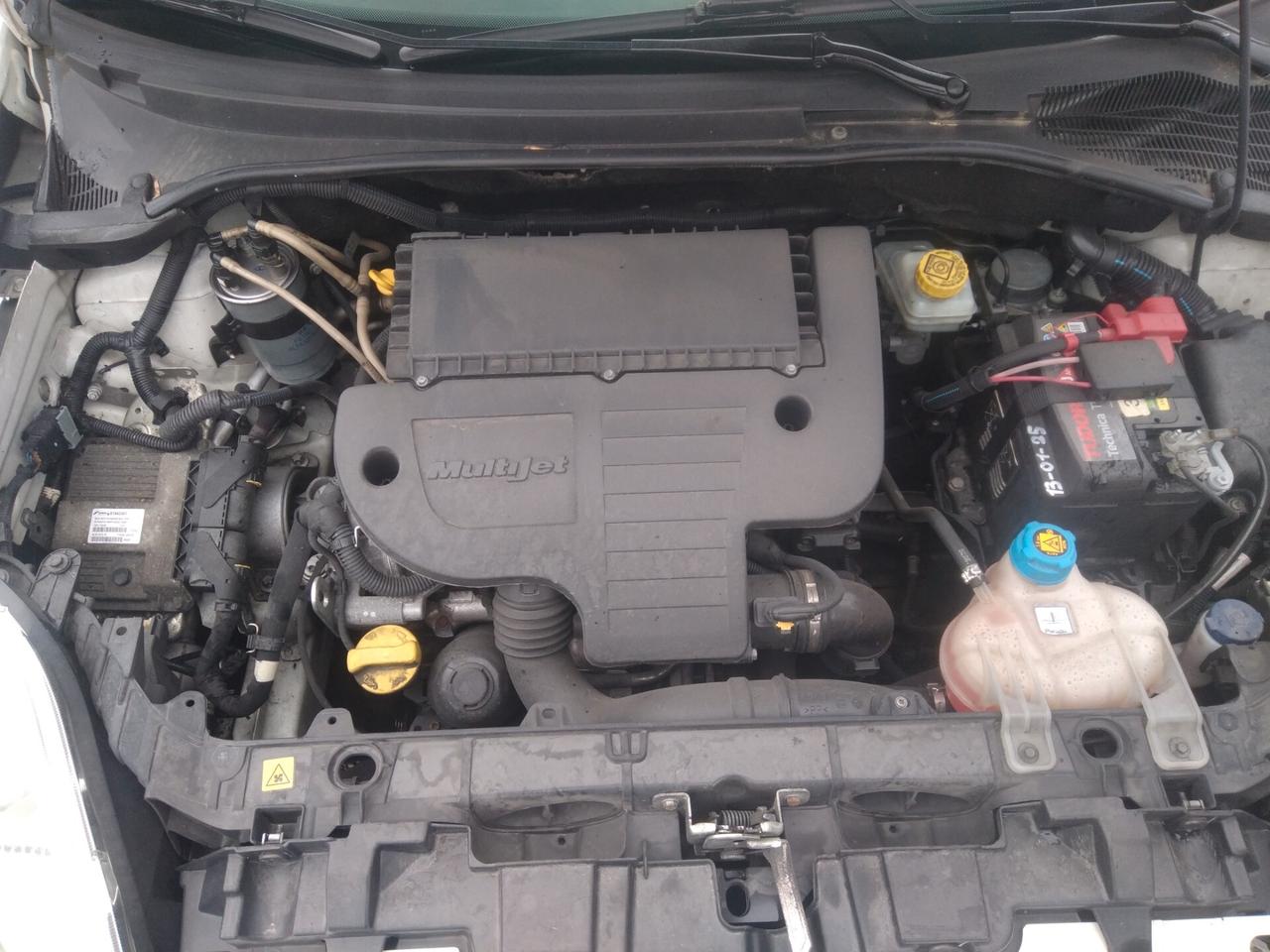 Fiat Grande Punto 1.3 MJT 75 3p.Van Active 2pt x neopatentati