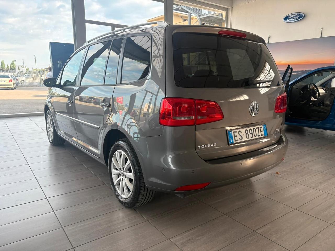 Volkswagen Touran Business 1.4 DSG Highline EcoFuel