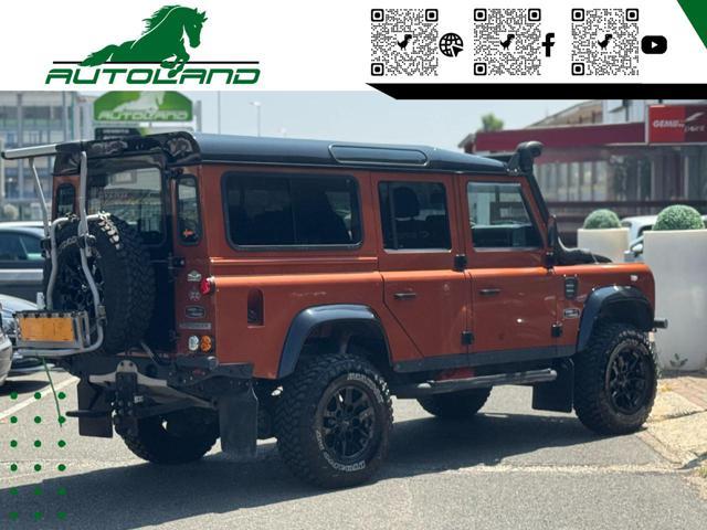 LAND ROVER Defender 110 2.4 TD4 Station Wagon SE