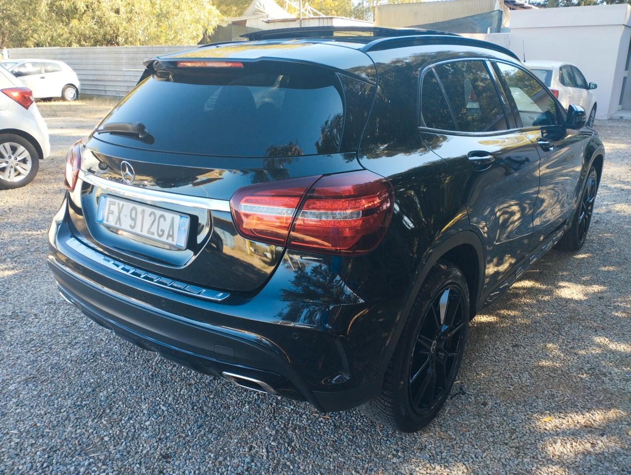Mercedes-benz GLA 200 d Automatic Premium