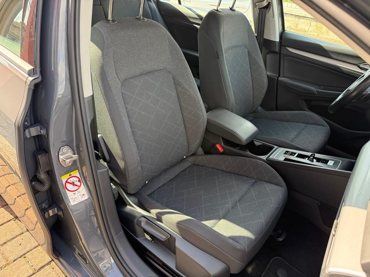 VW Golf 2.0 TDI DSG Life/TG UFFICIALI/UNIPRO