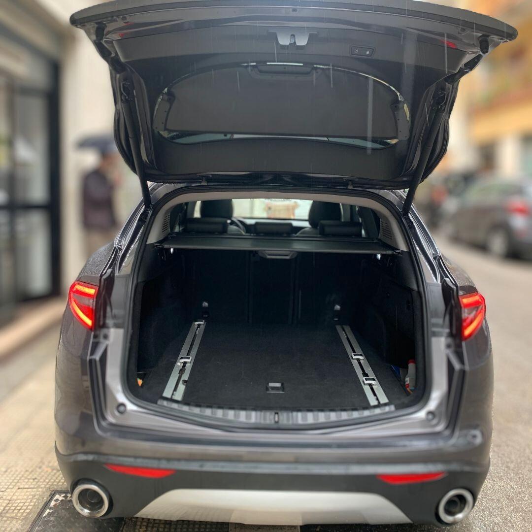 Alfa Romeo Stelvio 2.2 Turbodiesel **FULL OPTIONAL**