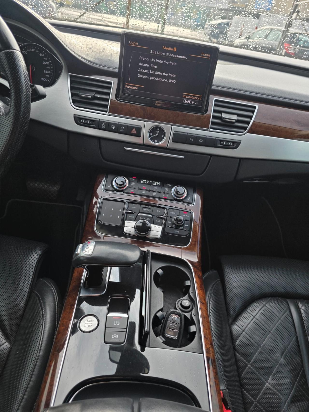 Audi A8 3.0 TDI 250 CV quattro tiptronic