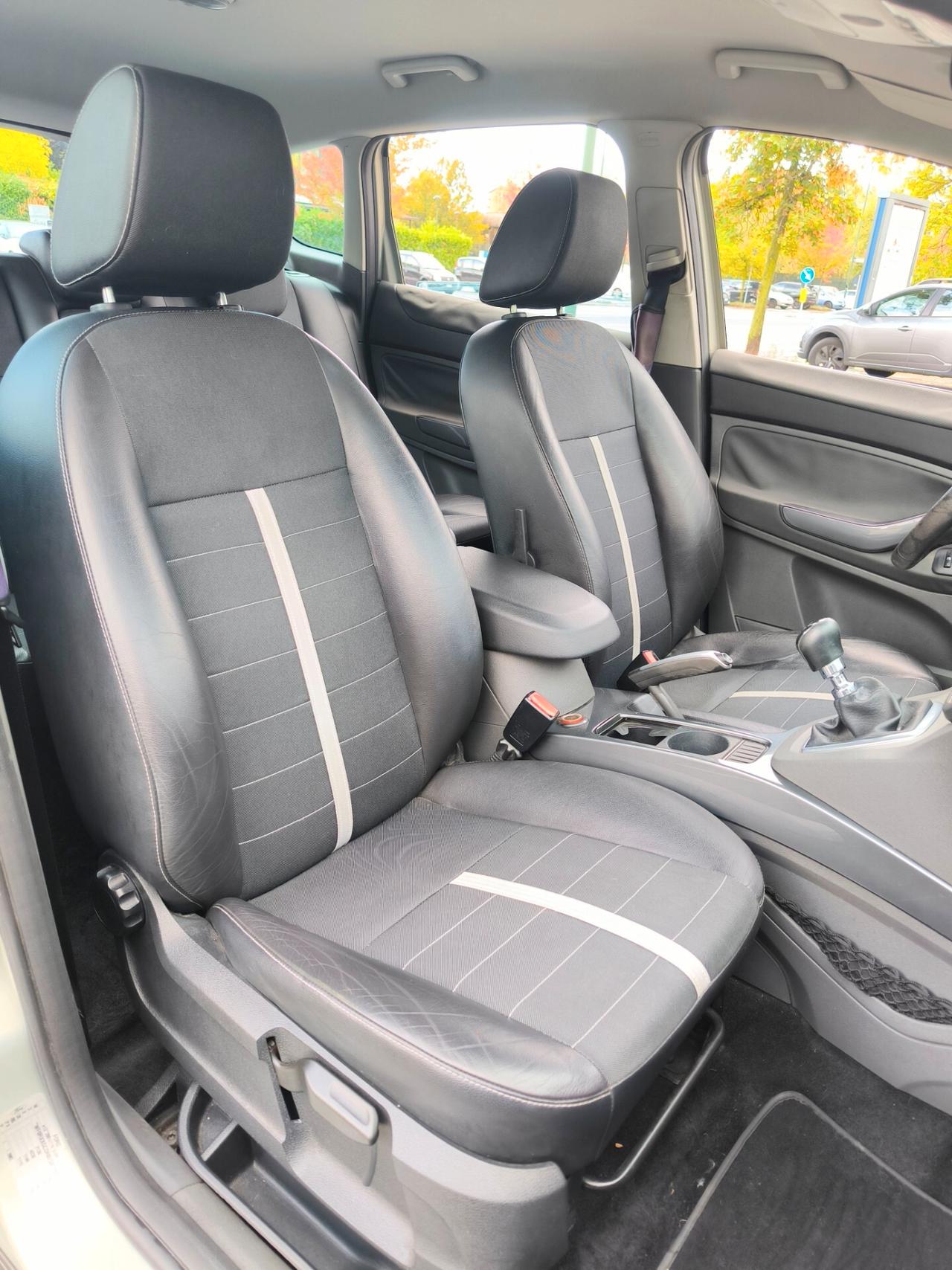 Ford Kuga 2.0 TDCi 136 CV 4WD Titanium DPF