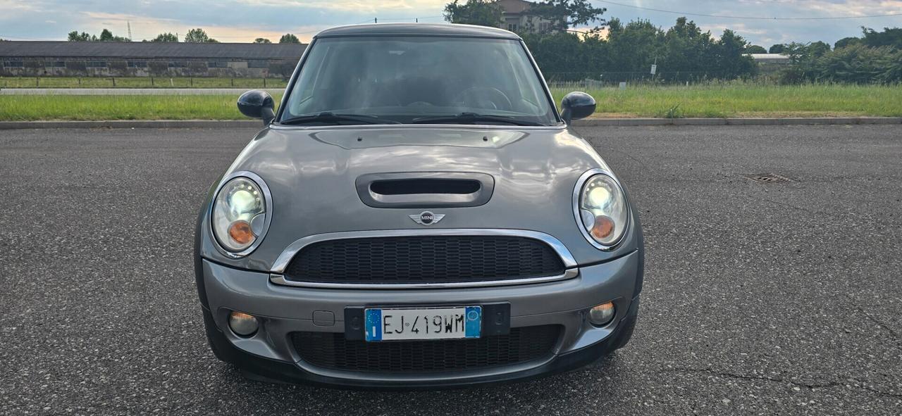 Alestimento Mini Cooper S neo patentati 1.6 55kw 75 cavalli