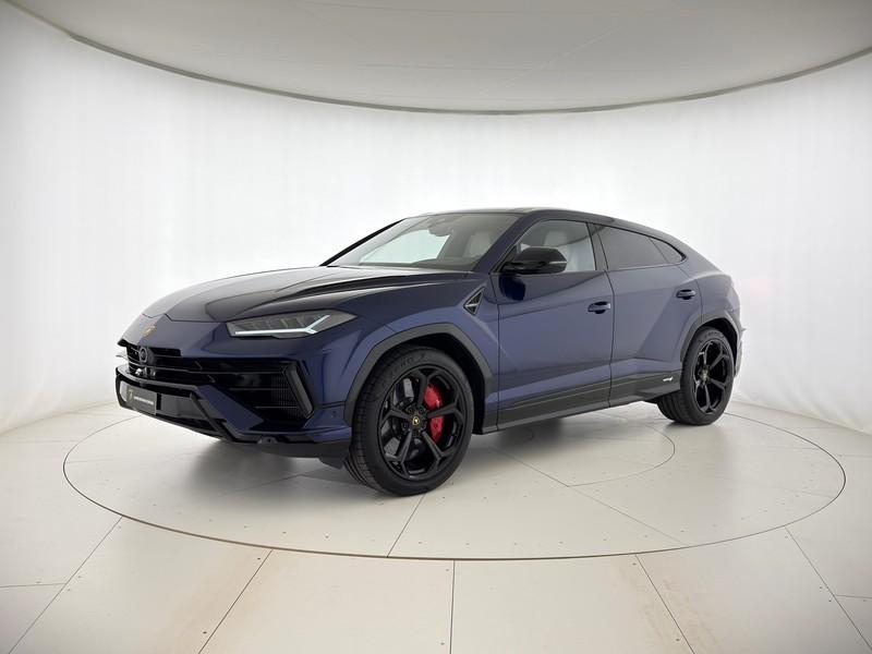 Lamborghini Urus 4.0 v8 auto