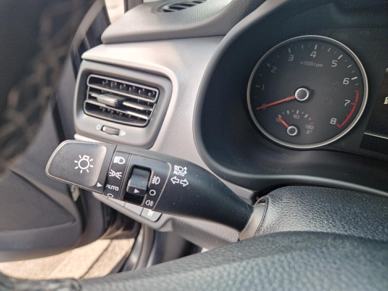 Kia Stonic 1.0 T-GDi 120 CV MHEV DCT Style