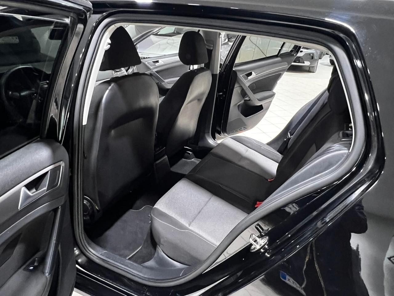 Volkswagen Golf 1.6 TDI 5p. Highline BlueMotion Technology