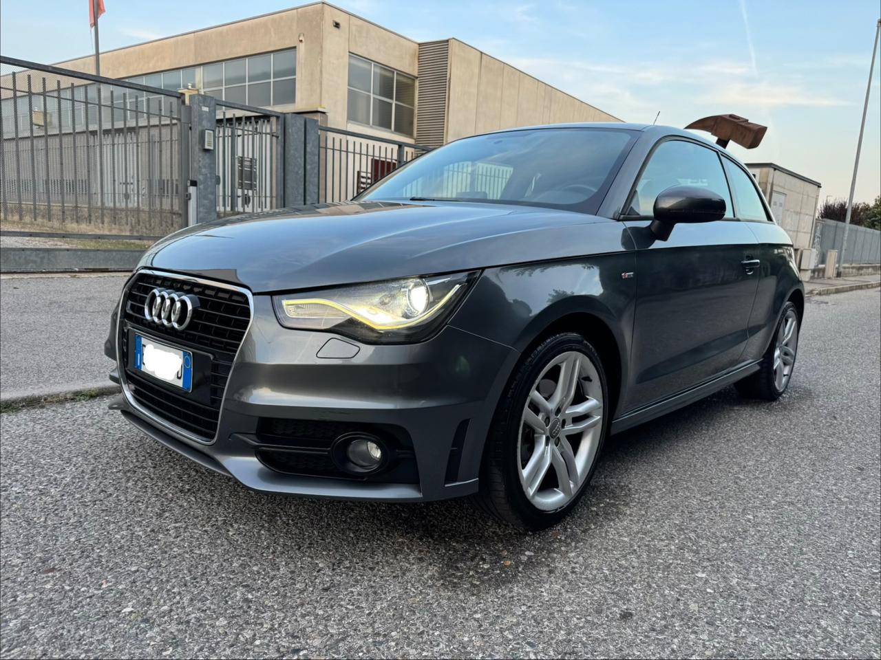 Audi A1 1.4 TFSI S tronic S-LINE Neopatentati Tagliandata