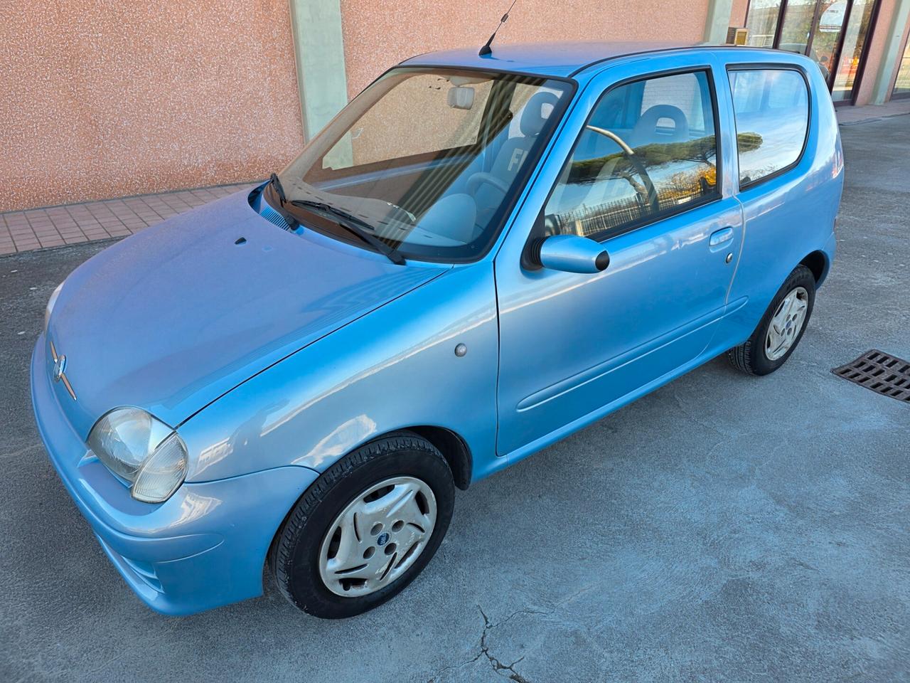 Fiat 600 1.1 Active