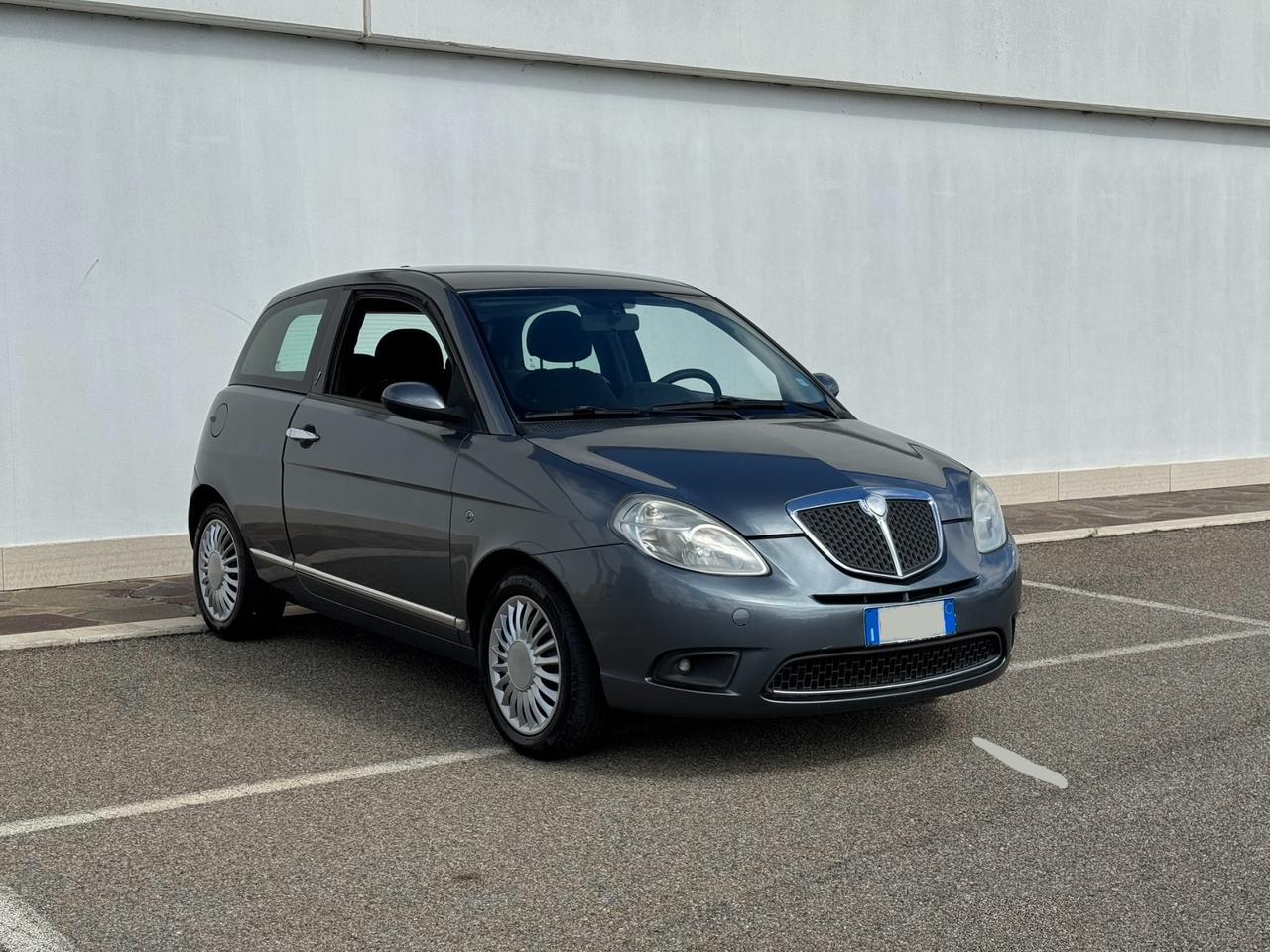 Lancia Ypsilon 1.4 Platino GPL VALIDO FINO AL 2032