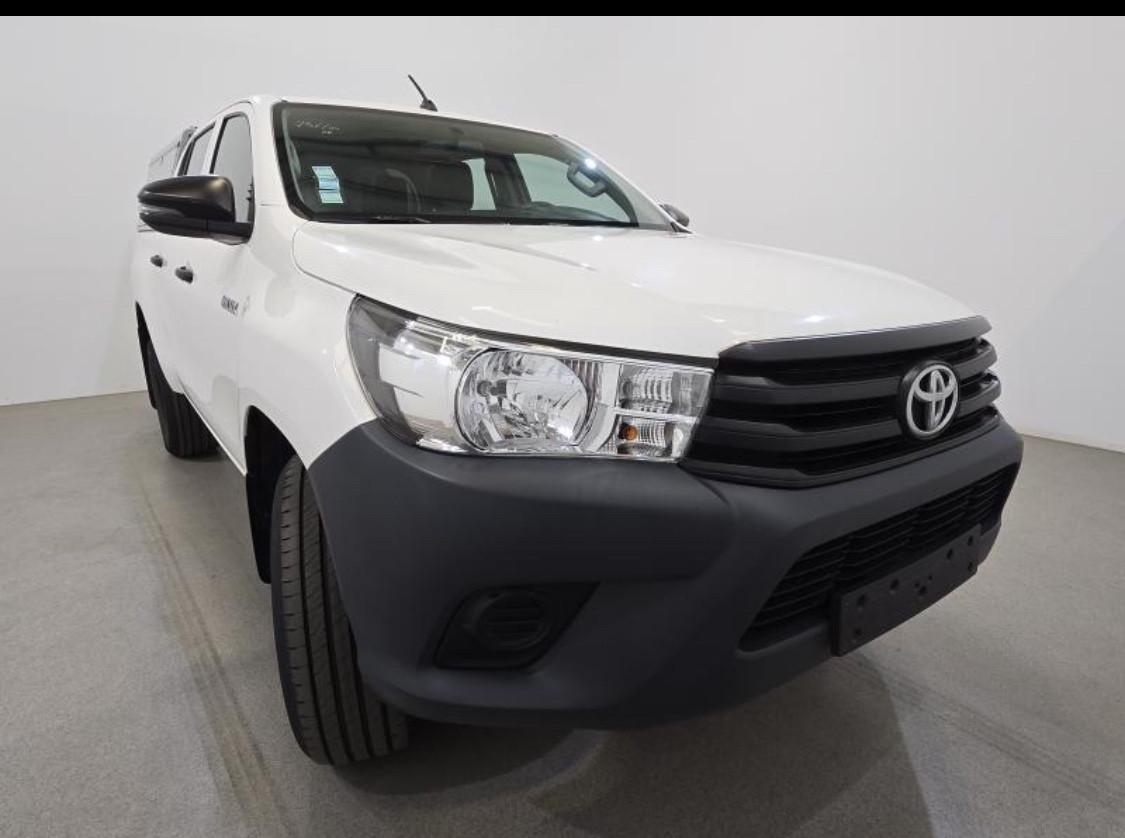 Toyota Hilux 2.4 D-4D 4WD 4 porte Double Cab Executive