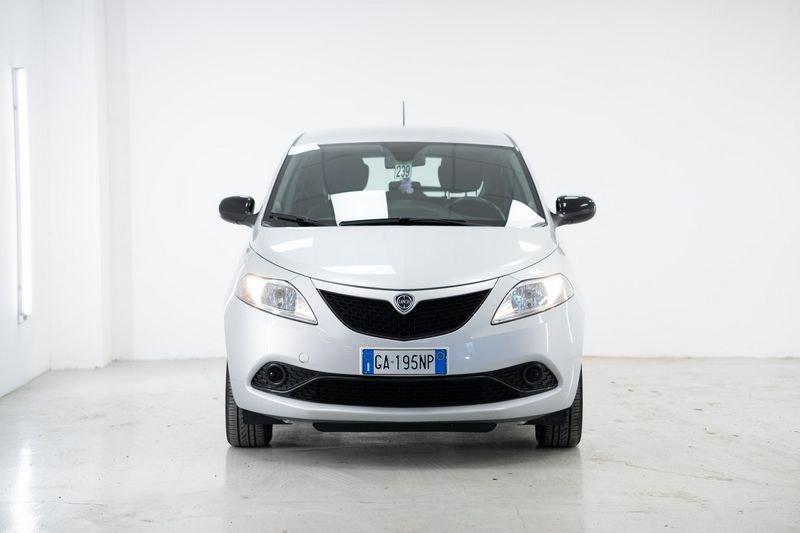 Lancia Ypsilon 1.2 69CV 5 porte S&S Gold