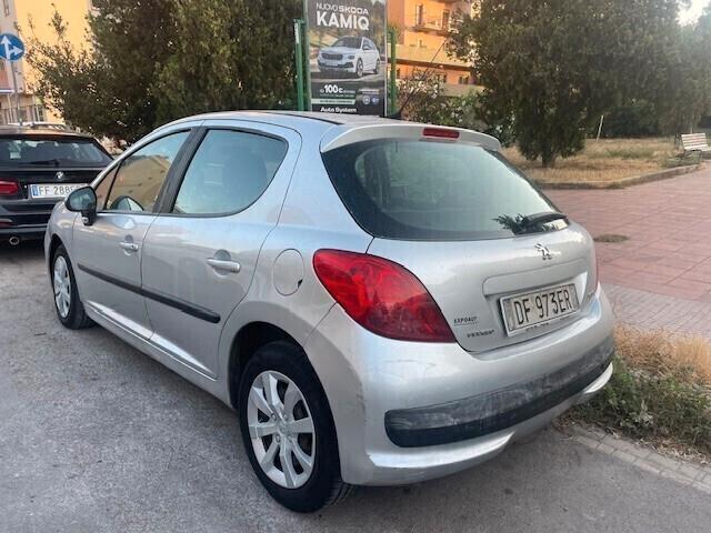 Peugeot 207 1.6 HDi Anche permuta o scambi0