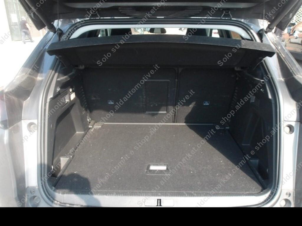 Peugeot 3008 BlueHDi 130 S&S EAT8 Allure