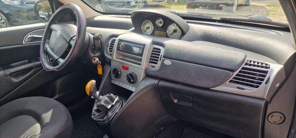 LANCIA Ypsilon 1.2 Diva