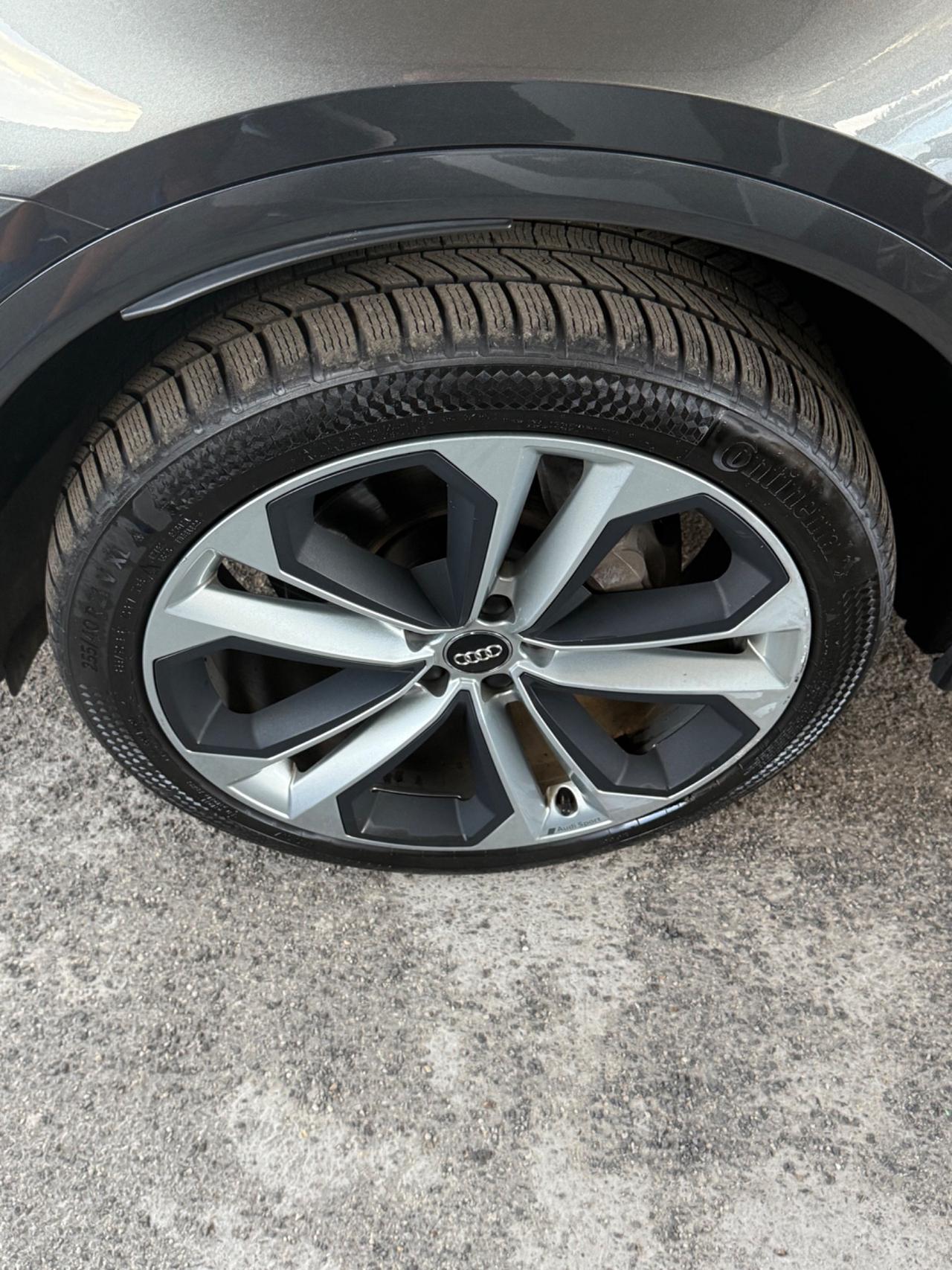 Q5 55 TFSI e quattro S tronic S line-unipro-STRAFULL