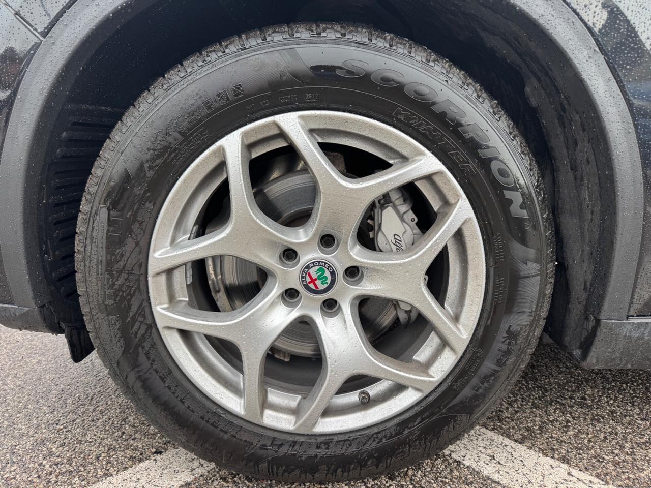 Alfa Romeo Stelvio 2.2 Turbodiesel 160 CV AT8 RWD Business