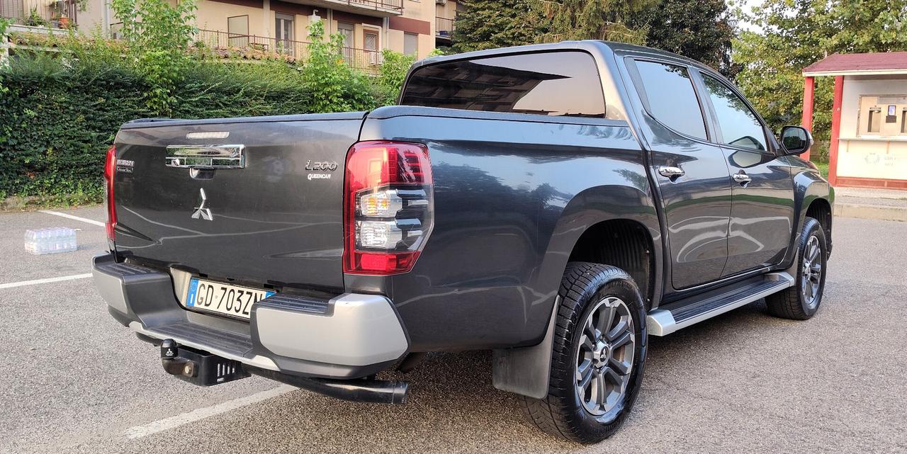 Mitsubishi L200 2.3D Double Cab 4x4 Intense Gancio