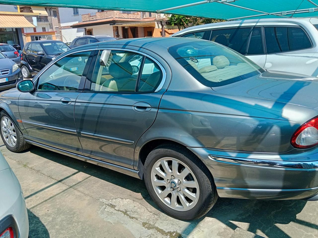 Jaguar X-Type 2.5 V6 24V cat Executive