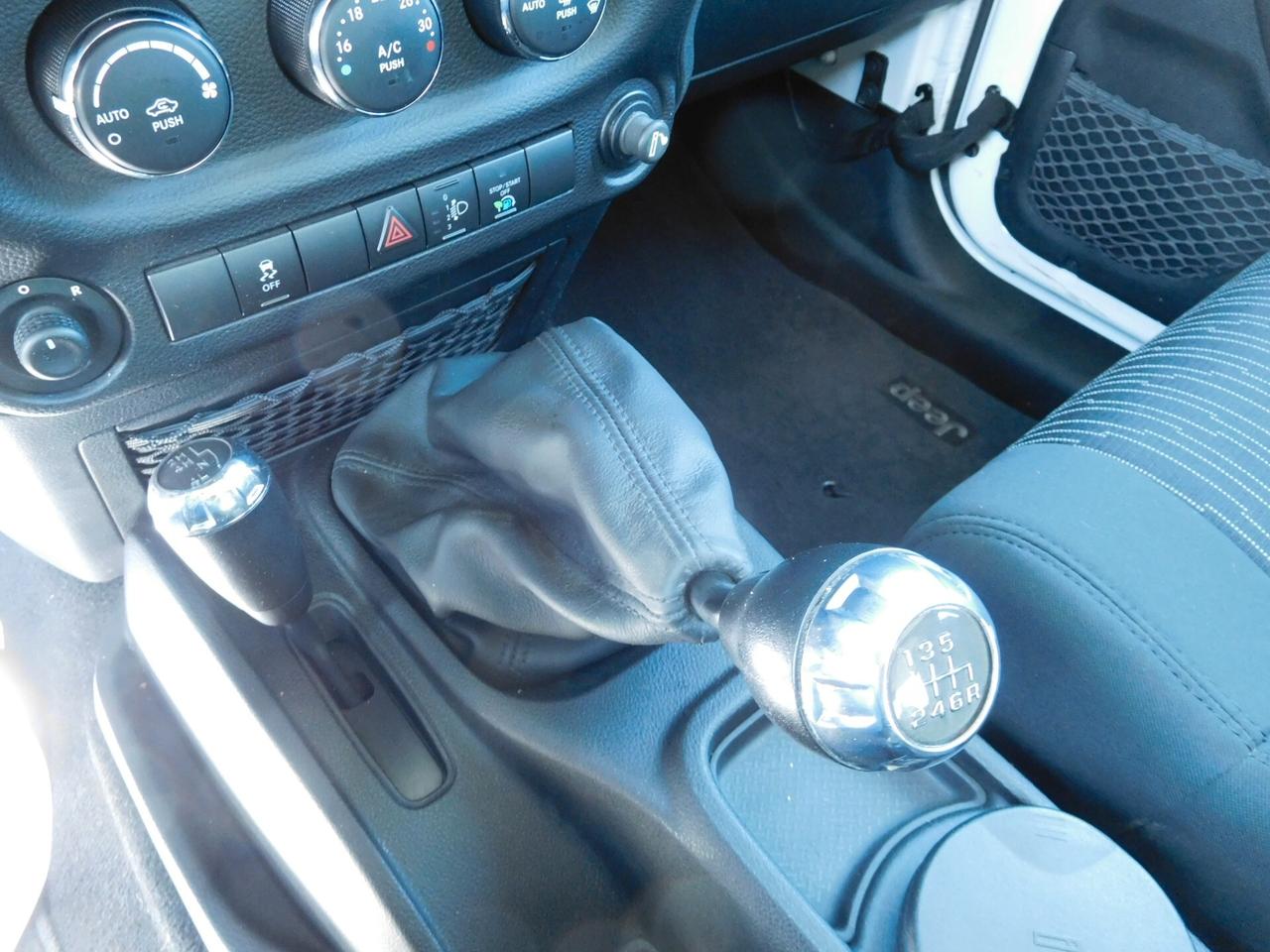 Jeep Wrangler 2.8 CRD DPF Sport