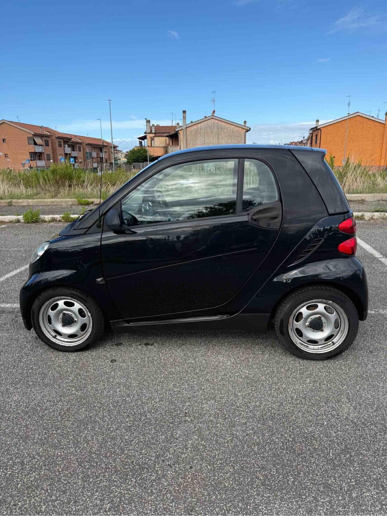 Smart 451 euro 5 neopatentati 85000 km garanzia permute