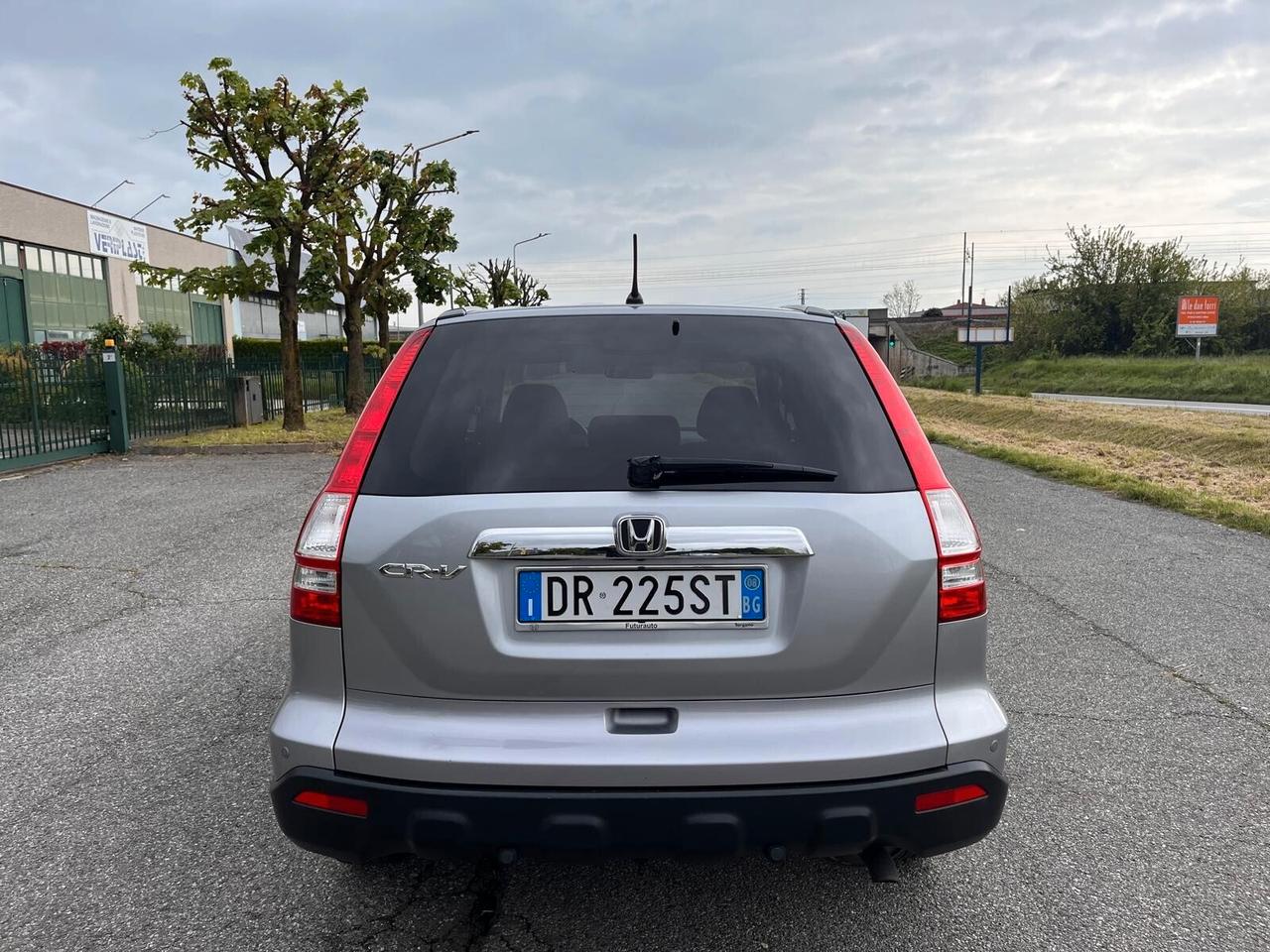 Honda CR-V 2.2 i-CTDi 16V Advance DPF