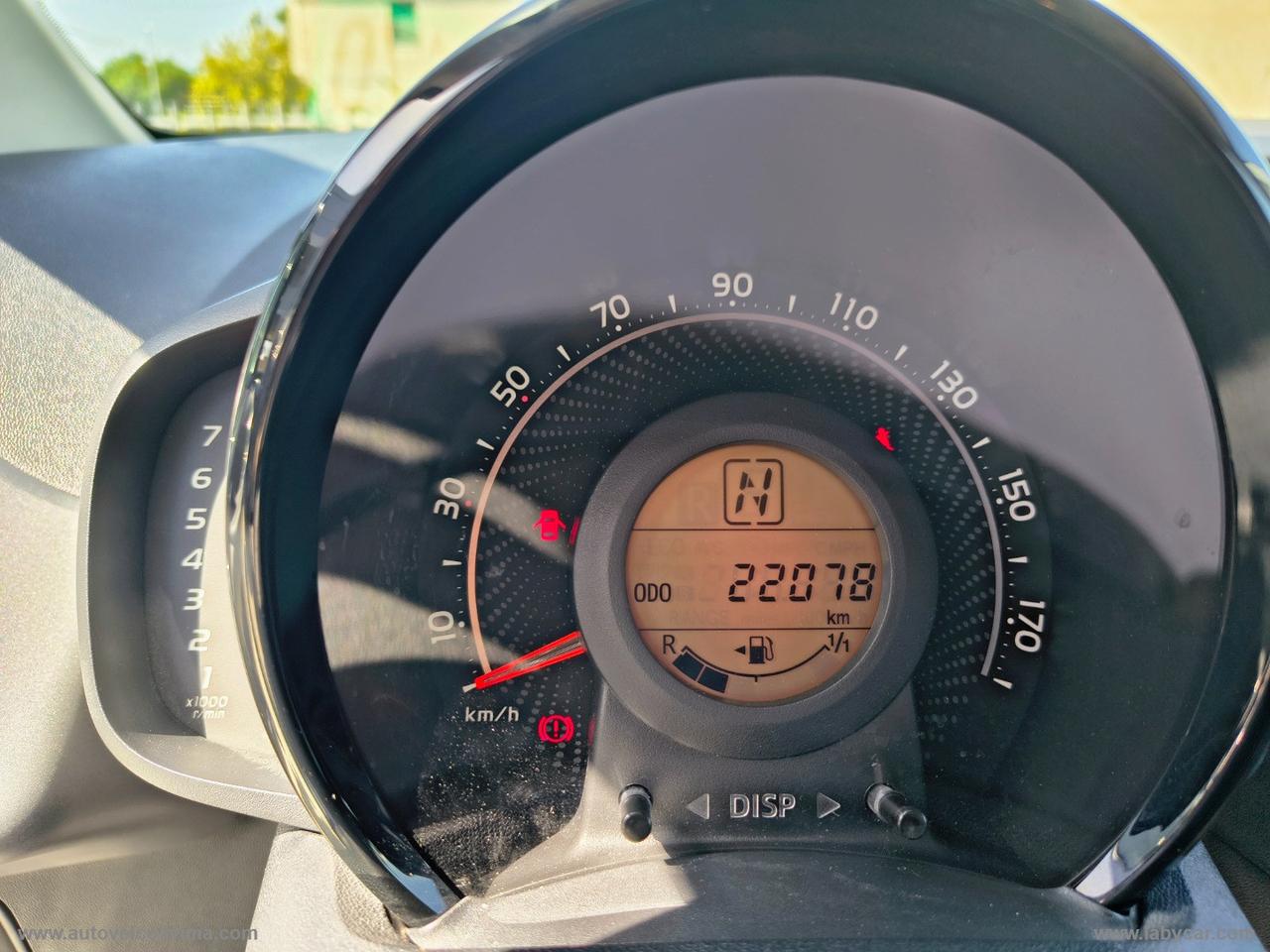 TOYOTA Aygo Connect 1.0 VVT-i 72CV 5p.x-bus.MMT