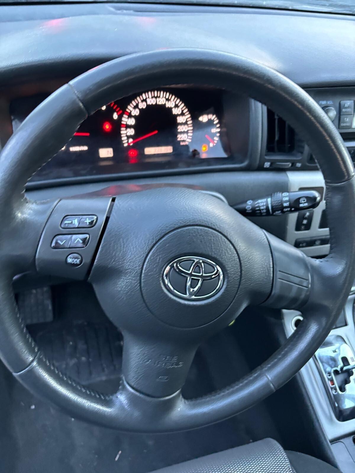 Toyota Corolla 1.4 D-4D M-MT 5 porte ESP