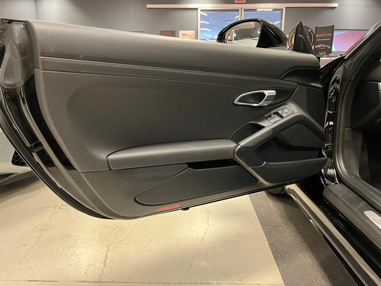 Porsche 718 Spyder Boxster 2.0