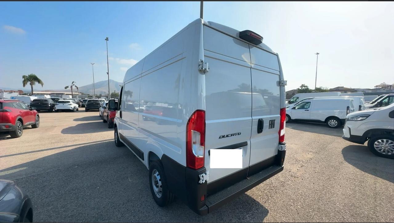 Fiat Ducato 33 2.2 Mjt 140CV PLM-TM Furgone-km 0