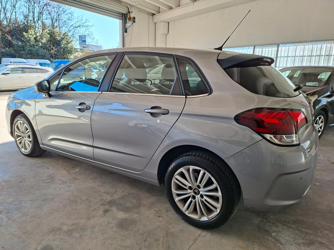 Citroen C4 1.6 hdi EURO 6B / NEOPATENTATI