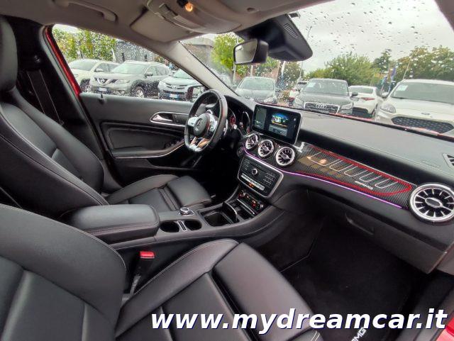 MERCEDES-BENZ GLA 200 Automatic Premium 156cv