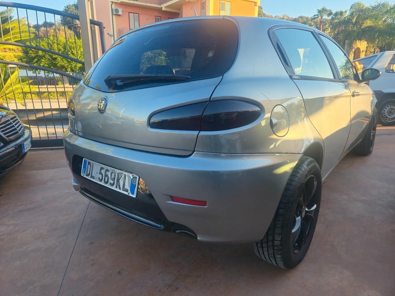 Alfa Romeo 147 1.9 JTD M-JET 16V 5 porte Q2
