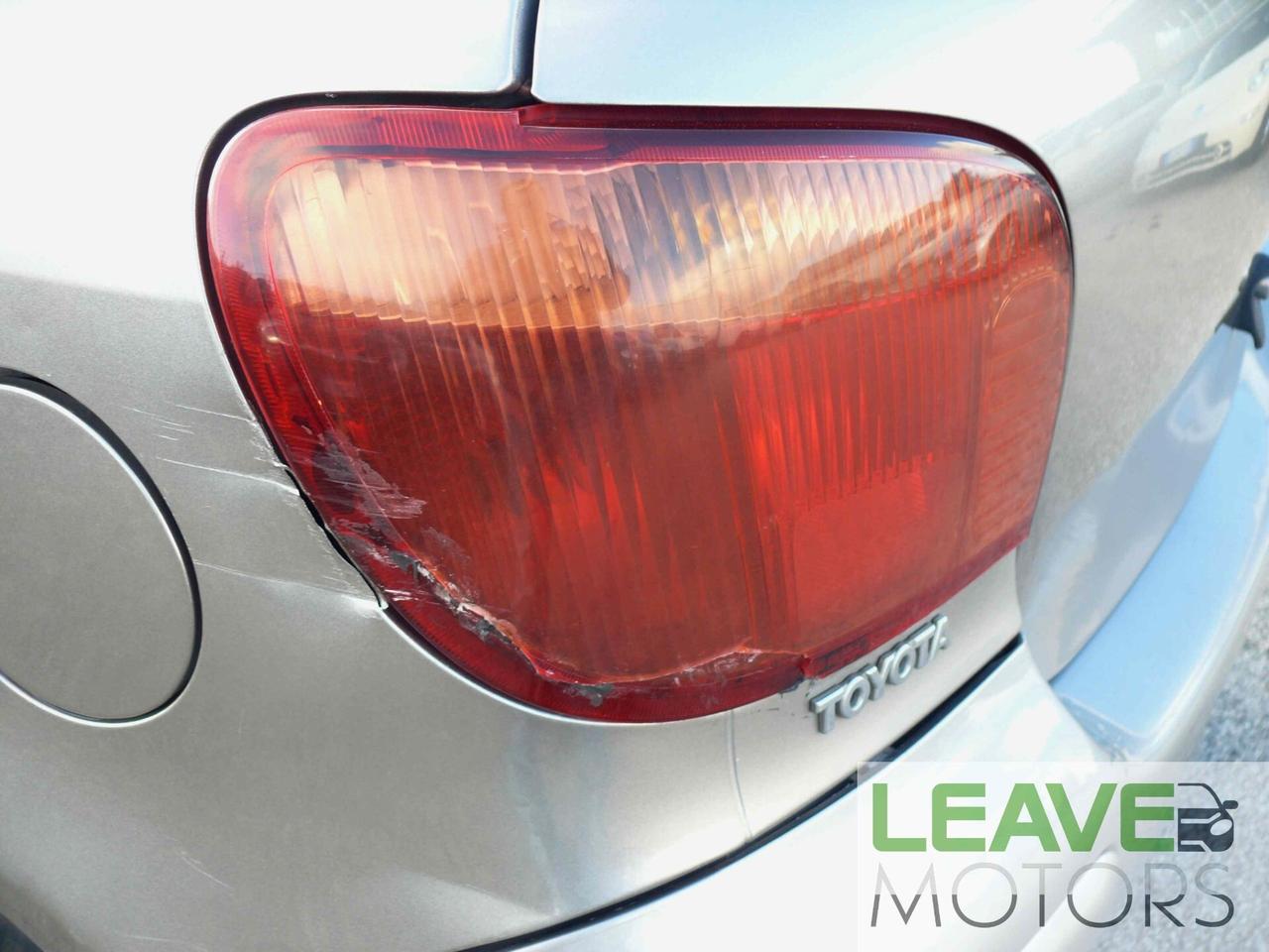 Toyota Yaris 1.3i 16V cat 5 porte Sol (M1437)