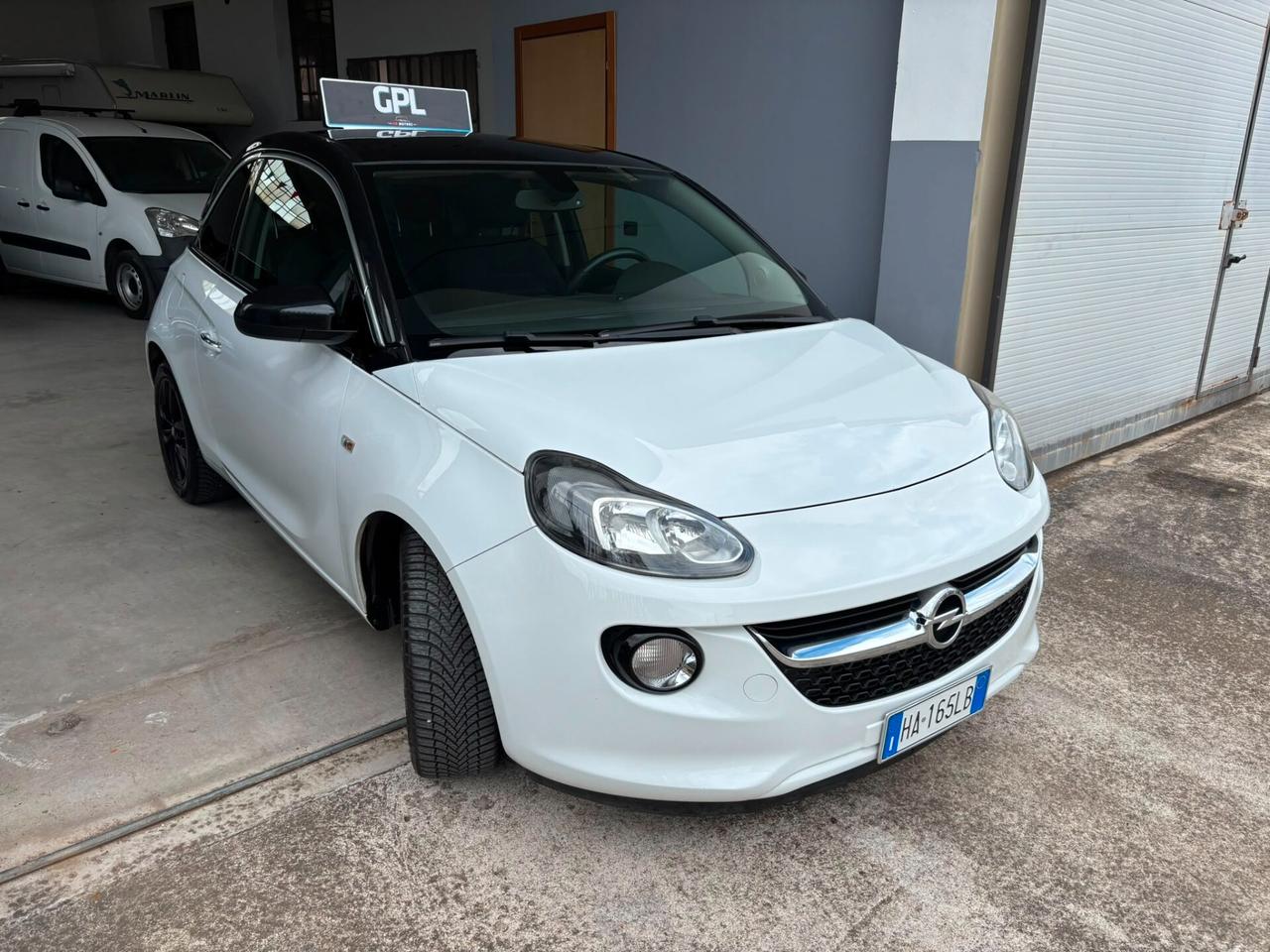 Opel Adam 1.4 87 CV GPL Tech