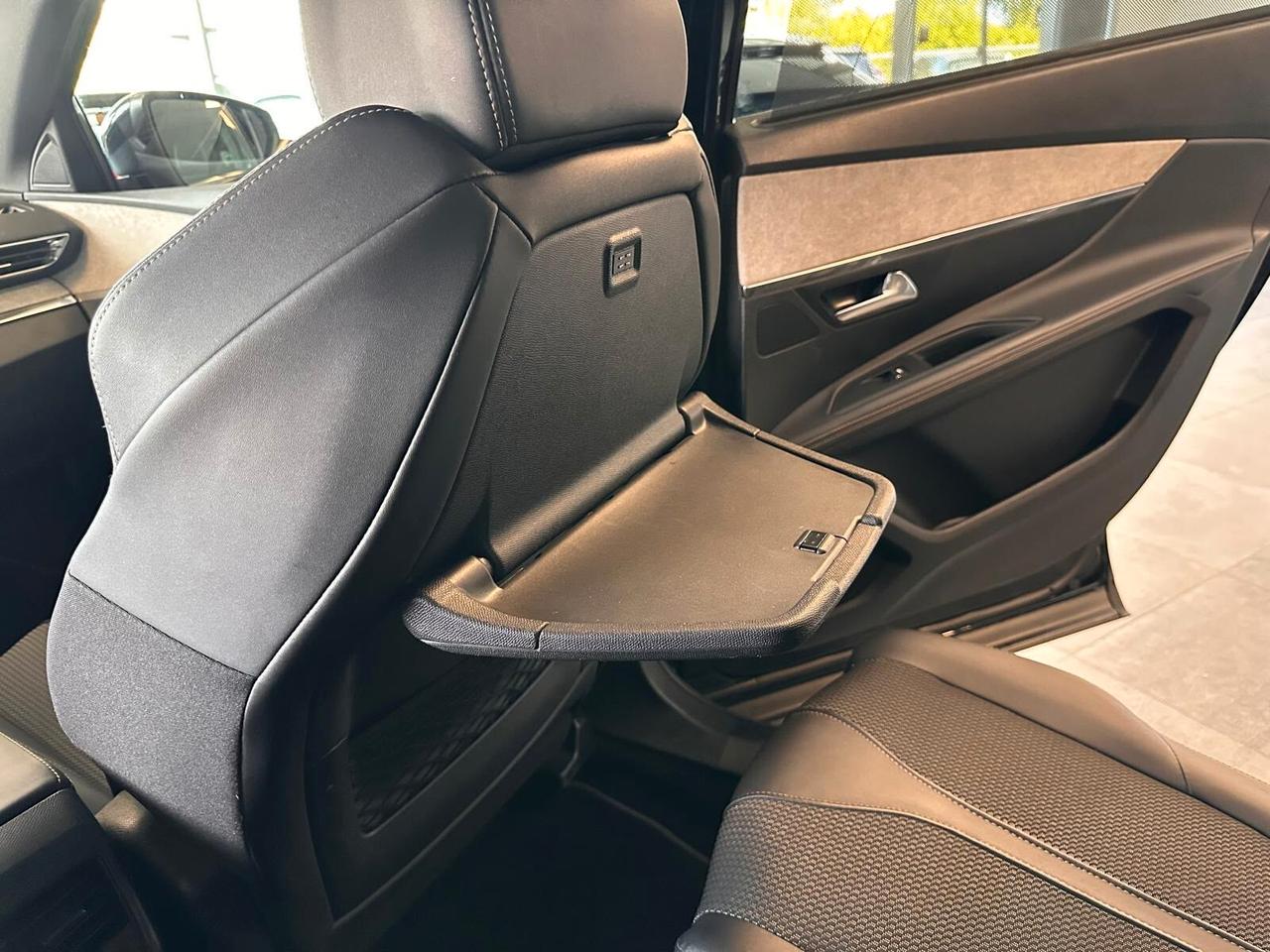 Peugeot 5008 BlueHDi 130 S&S EAT8 GT
