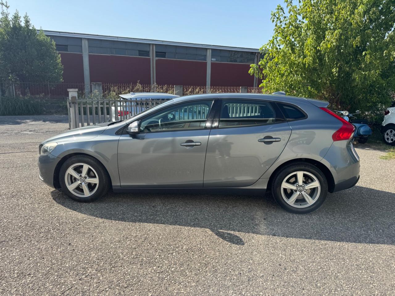 Volvo V40 D2 1.6 Momentum