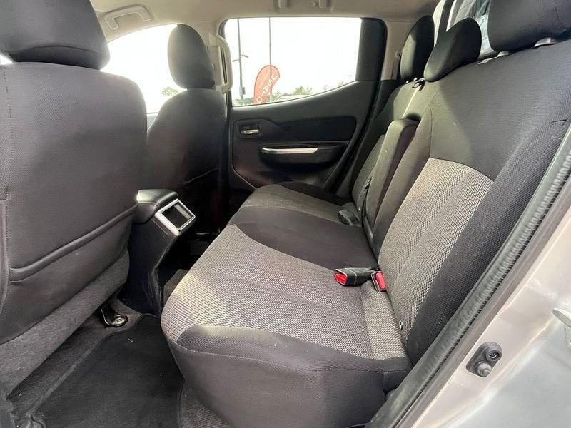 Mitsubishi L200 2B Free L200 Double Cab 2.3 D 150cv Intense 4WD Super Sele L200 Double Cab 2.3 D 150 cv Intens Super S ganci