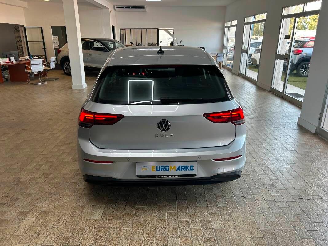 Volkswagen Golf 2.0 tdi Life 150cv dsg