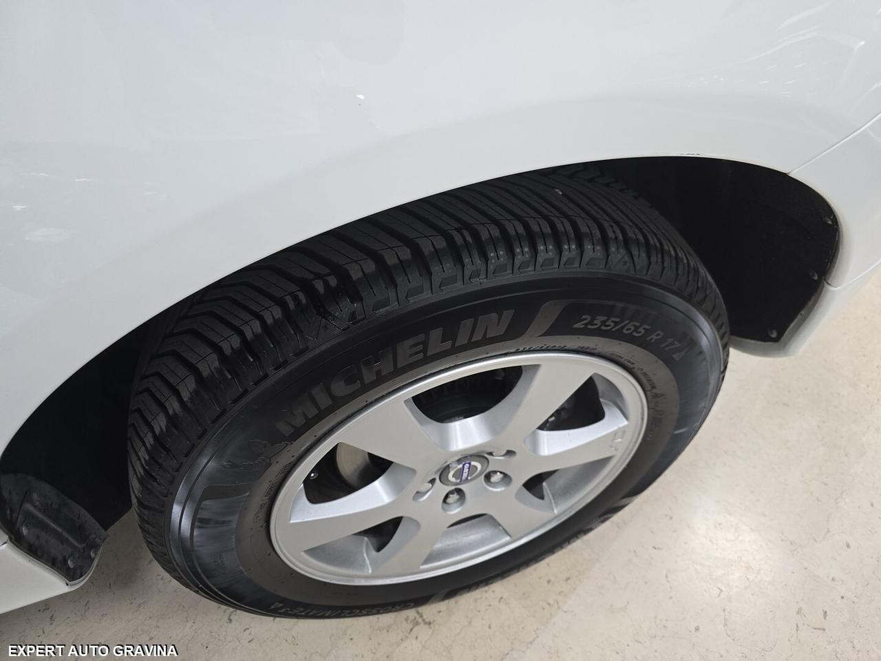 VOLVO XC60 2015 CAMBIO MANUALE 2.0 181cv PARI NUOV