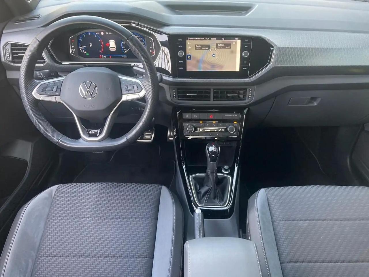 Volkswagen T-Cross 1.5 TSI DSG - R LINE PLUS