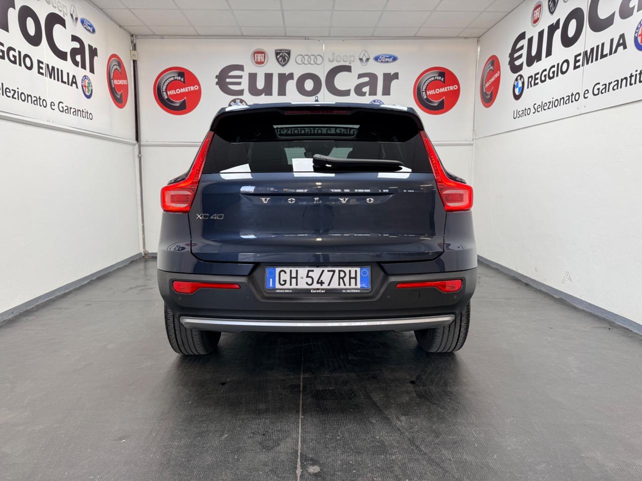 Volvo XC40 1.5 T2 aut 129cv Neopatentati Momentum 05/2022