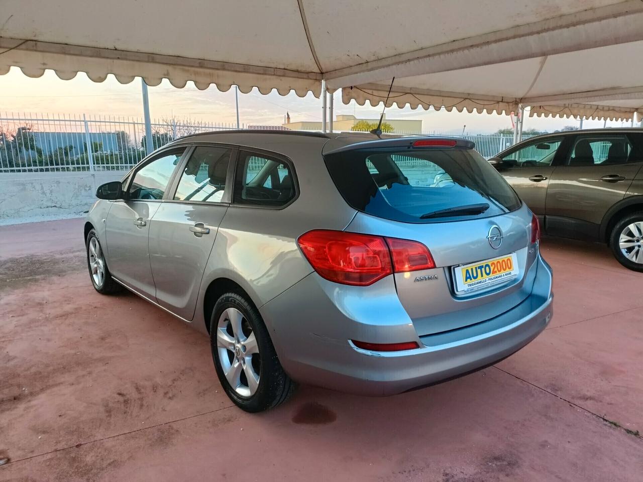 Opel Astra 1.7 CDTI 125CV station wagon