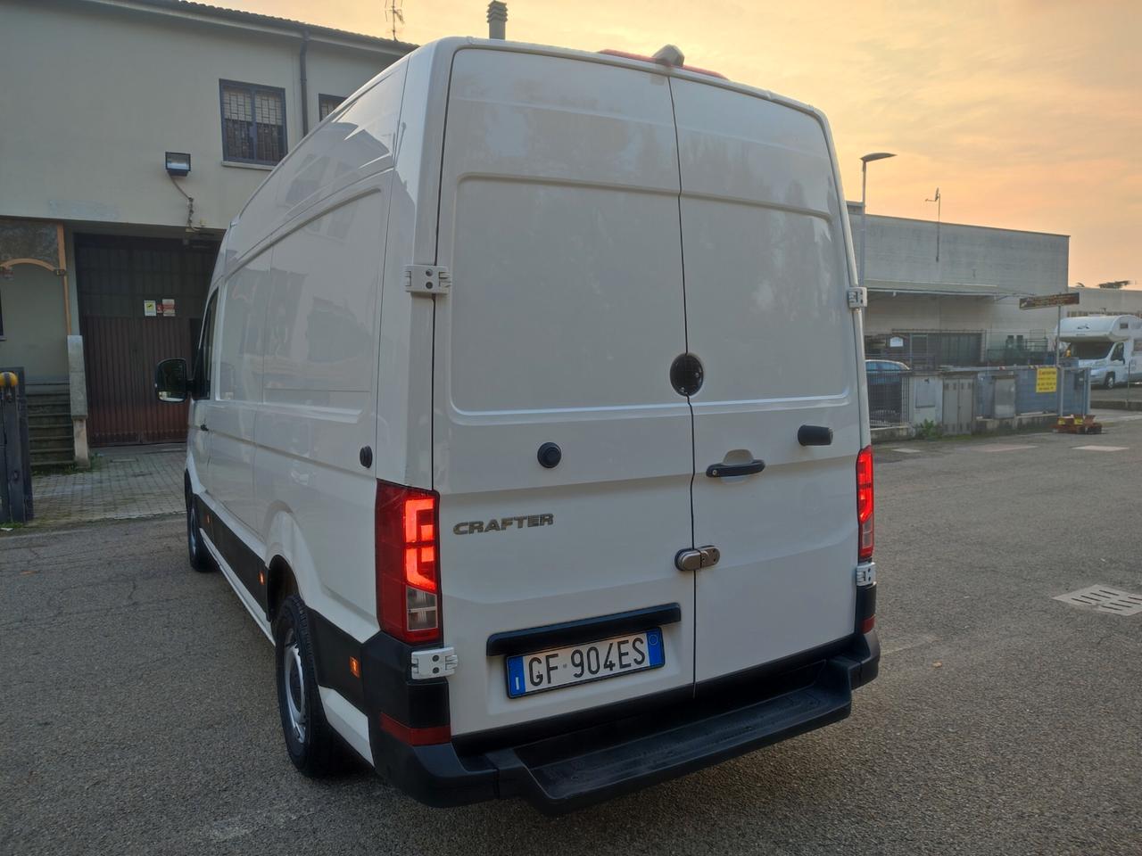 VOLKSWAGEN CRAFTER DEL 2021 EURO6 COME NUOVO DIESEL