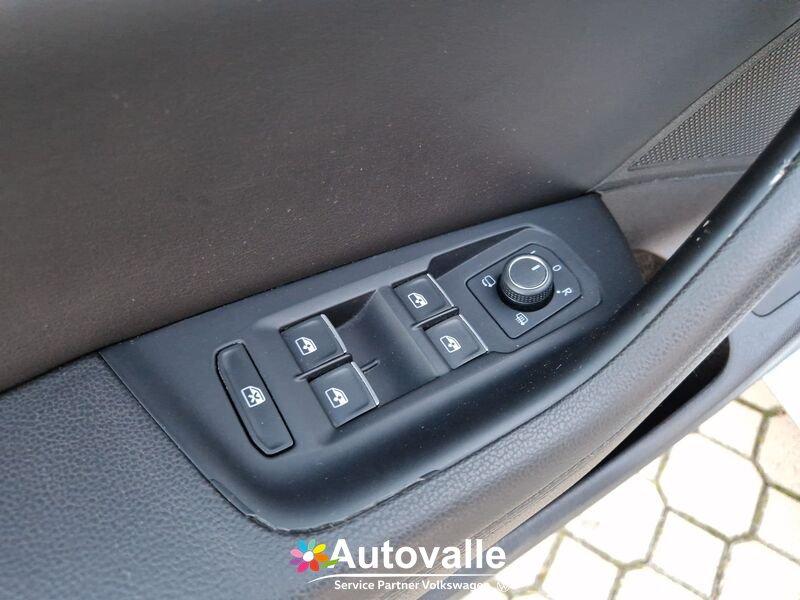 Volkswagen Passat Passat Variant 2.0 TDI DSG Executive BlueMotion Tech.