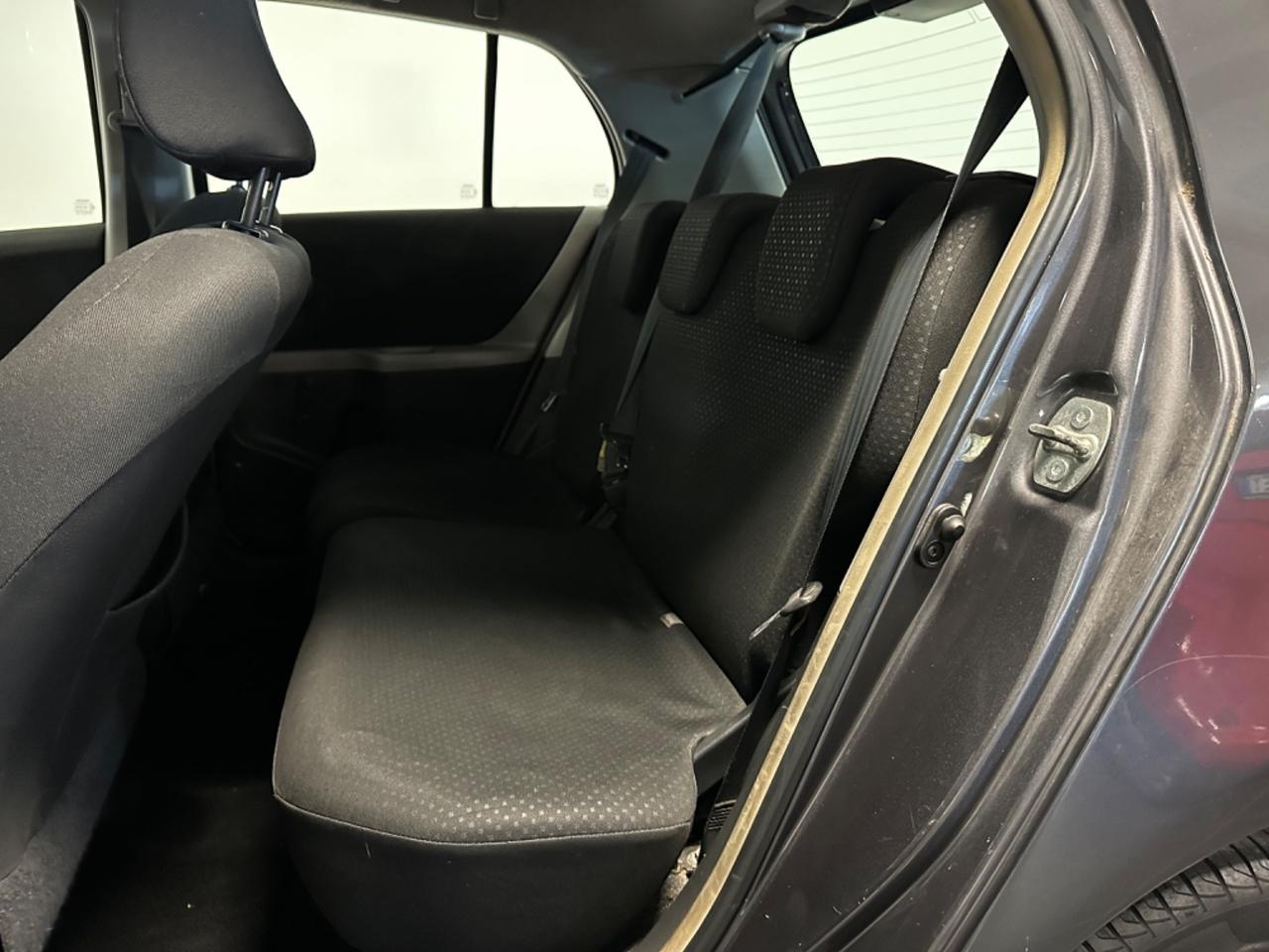 TOYOTA YARIS 1.3 AUTOMATICA NEOPATENTATI GARANZIA