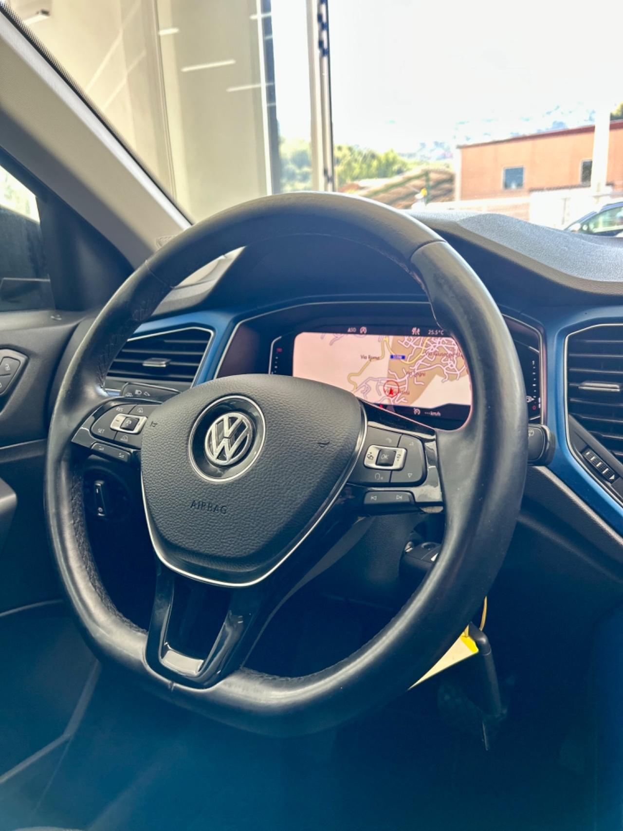 VW T-Roc 2.0 TDI SCR 150 CV DSG 4MOTION finanziabile