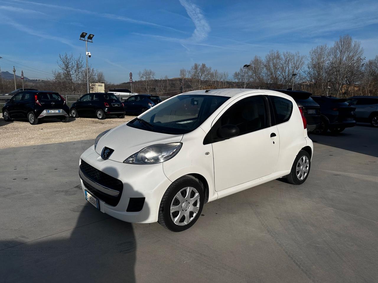 Peugeot 107 1.0 68CV 3p. Desir